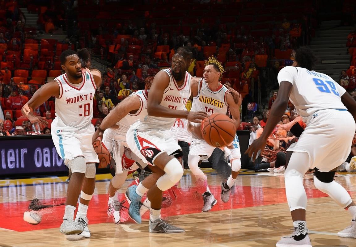 2019年NBA火箭掘金经典对决：攻防战术与球星较量(图2)